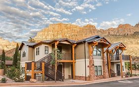 Watchman Villas
